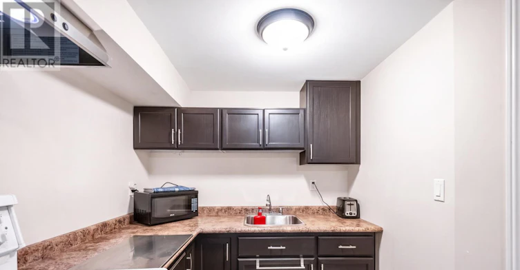 487 Cunningham Avenue, Oshawa, ON, L1J 3C1 - 8