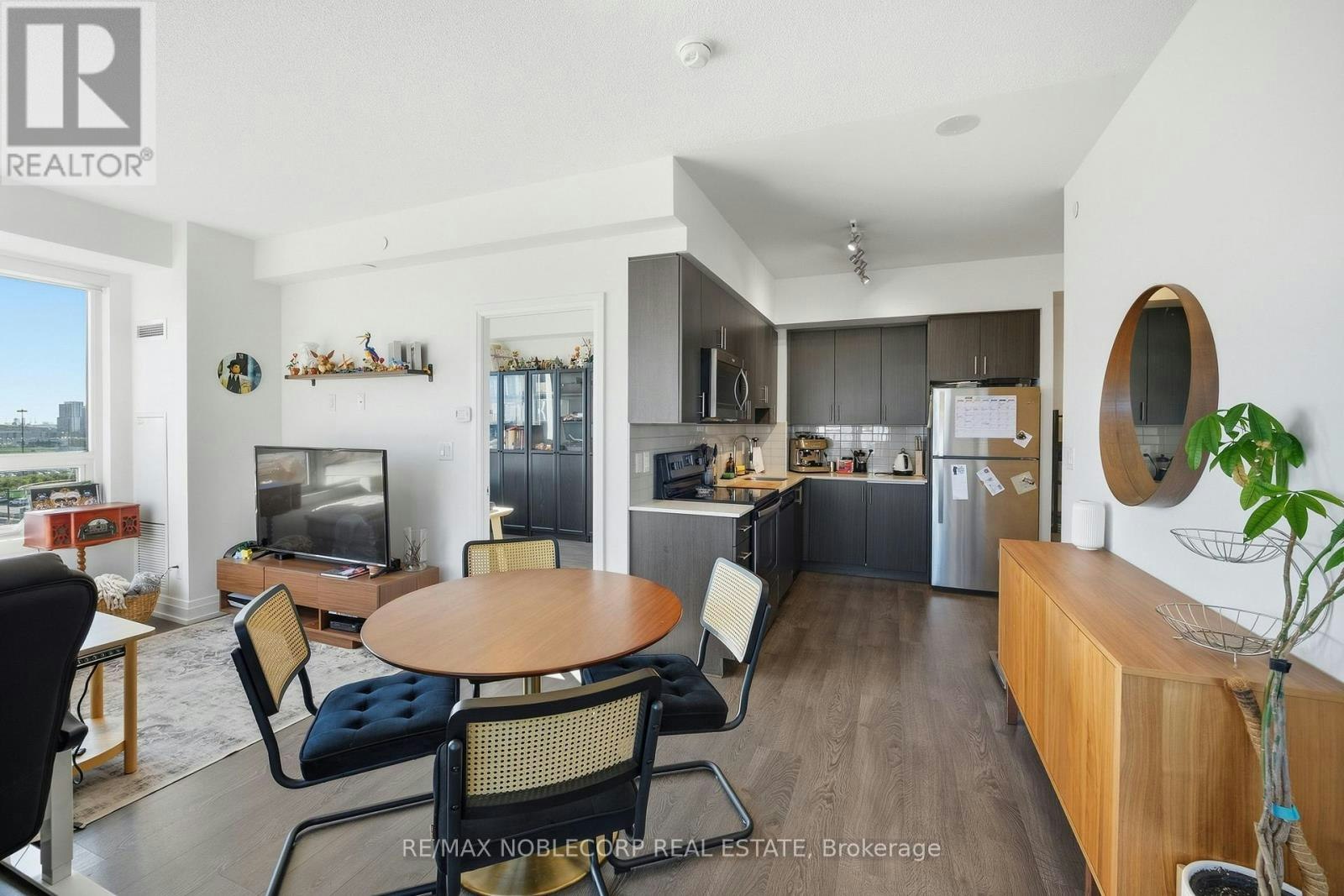805-3600 7 Highway Road, Vaughan, ON, L4L 0G7 - 9
