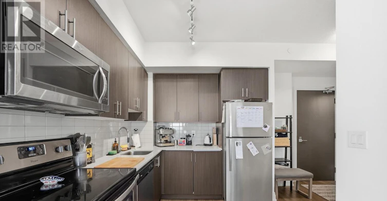805-3600 7 Highway Road, Vaughan, ON, L4L 0G7 - 4