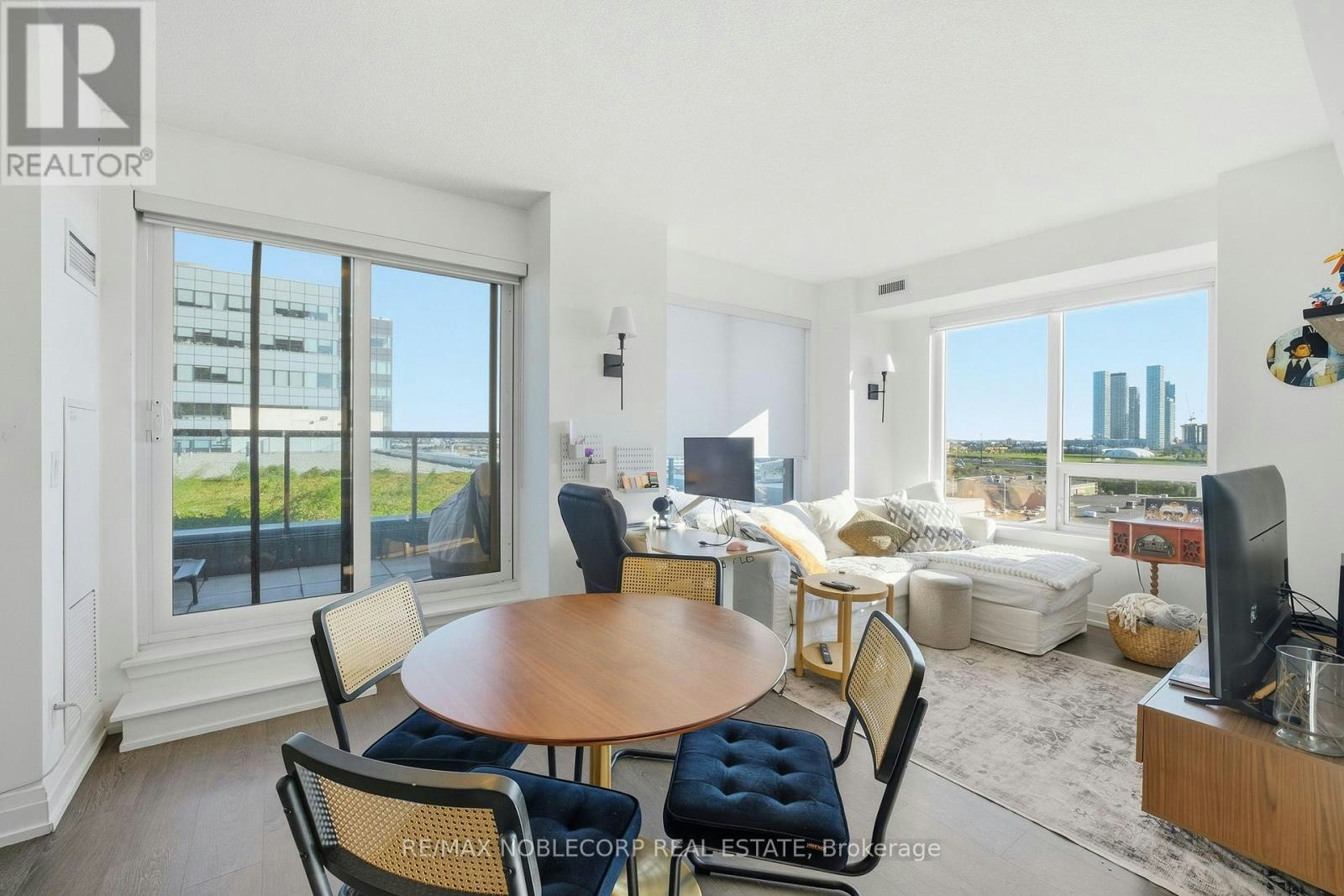 805-3600 7 Highway Road, Vaughan, ON, L4L 0G7 - 6