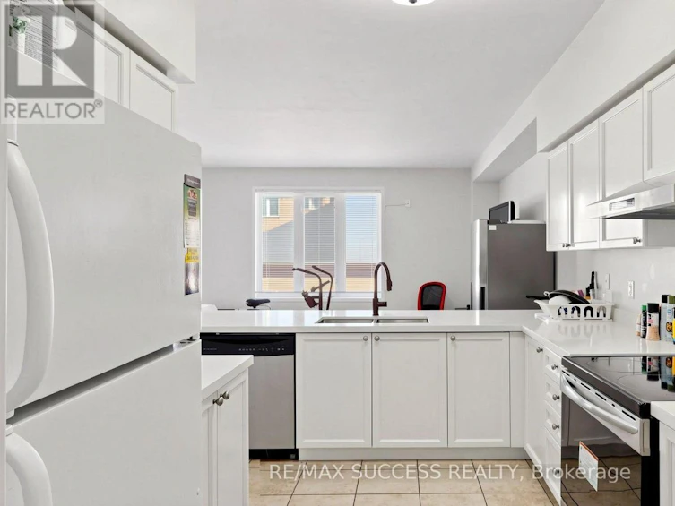 19 Boot Terrace, Toronto, ON, M3J 0A1 - 11