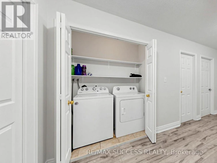 19 Boot Terrace, Toronto, ON, M3J 0A1 - 40