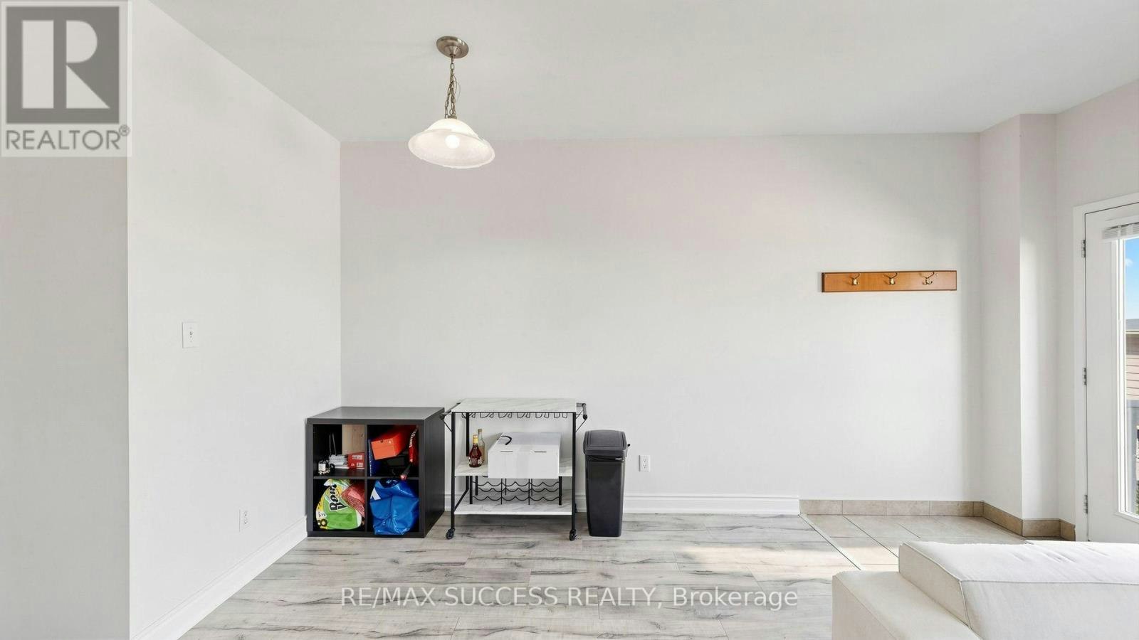 19 Boot Terrace, Toronto, ON, M3J 0A1 - 19