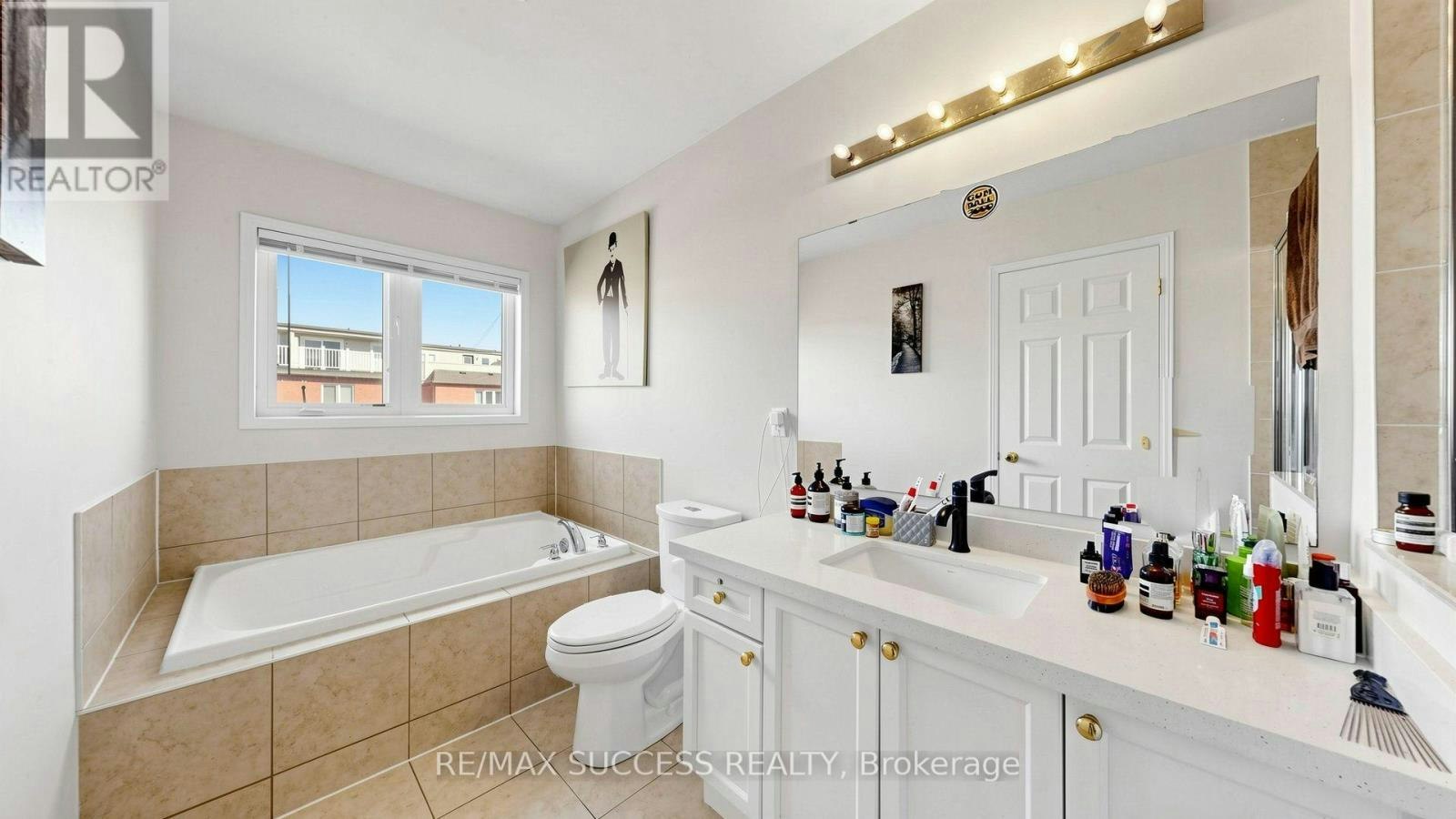 19 Boot Terrace, Toronto, ON, M3J 0A1 - 34