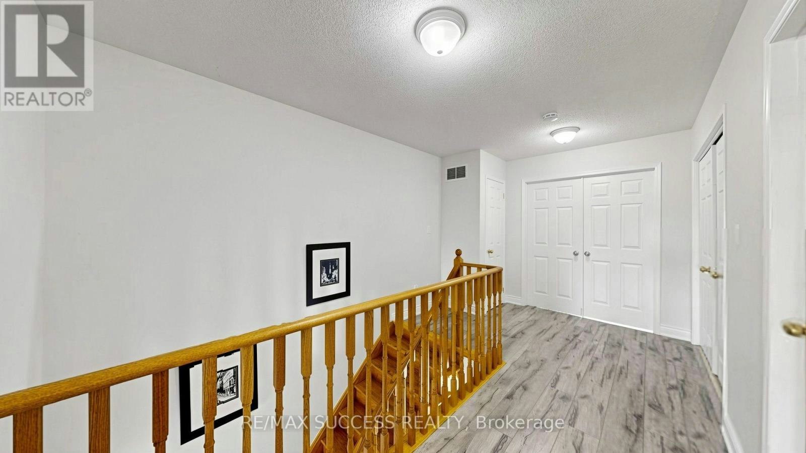 19 Boot Terrace, Toronto, ON, M3J 0A1 - 30