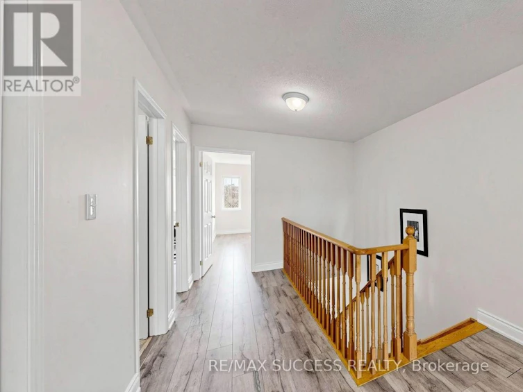 19 Boot Terrace, Toronto, ON, M3J 0A1 - 29