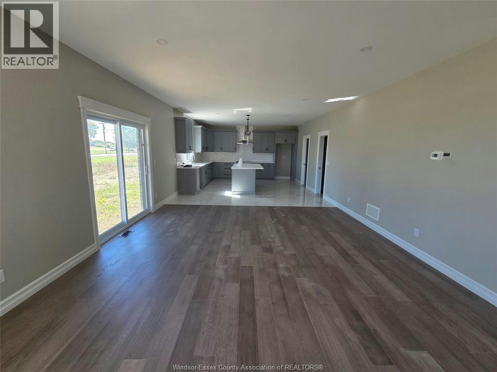 4410 Belmont, Lakeshore, ON, N0R 1A0 - 2