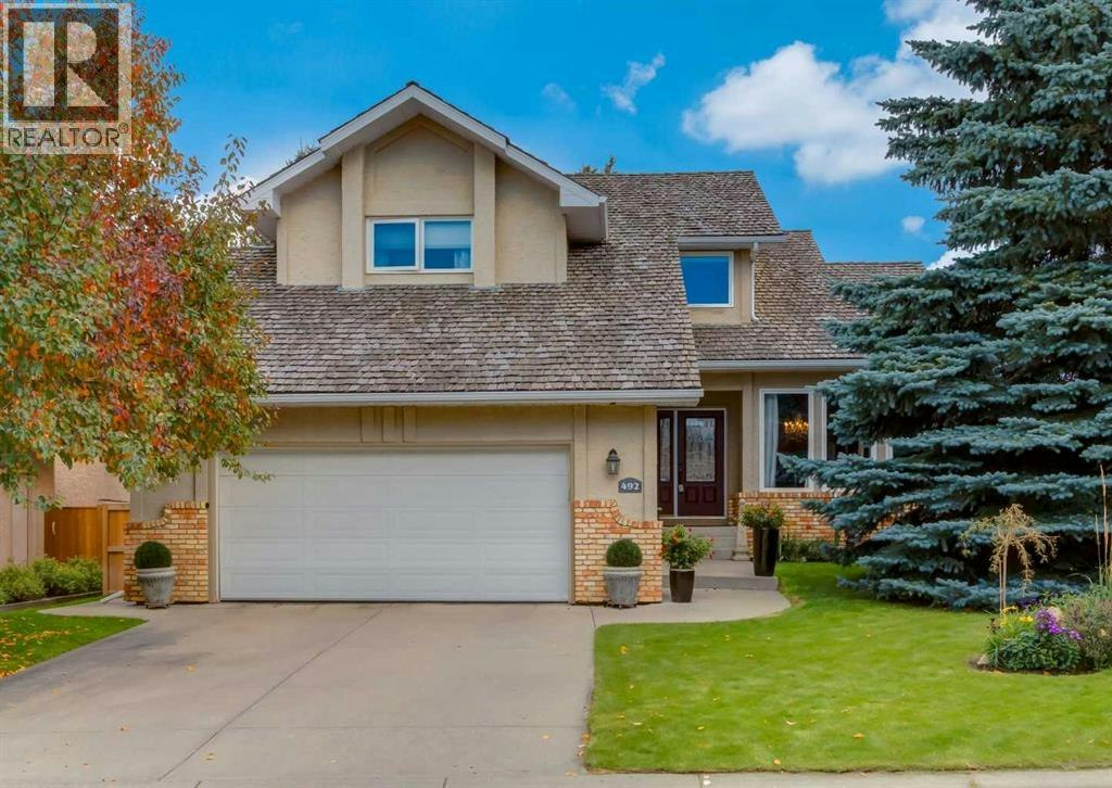 492 Silvergrove Gardens NW, Calgary, AB, T3B 4S8