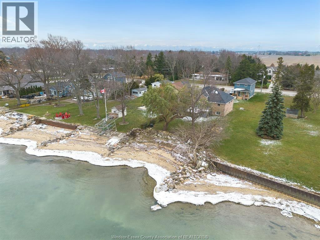 5530 St. Clair, Lakeshore, ON, N0R 1N0 - 3