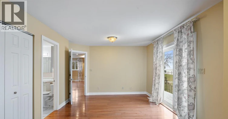 5530 St. Clair, Lakeshore, ON, N0R 1N0 - 26