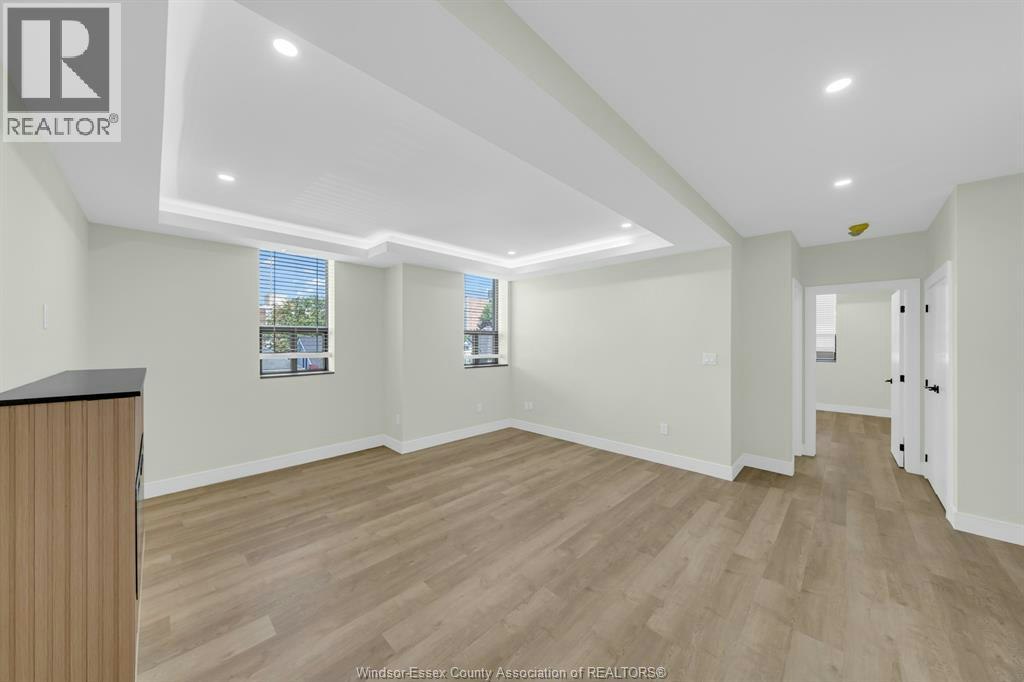 305-3177 Riverside Drive, Windsor, ON, N8Y 1A5 - 7