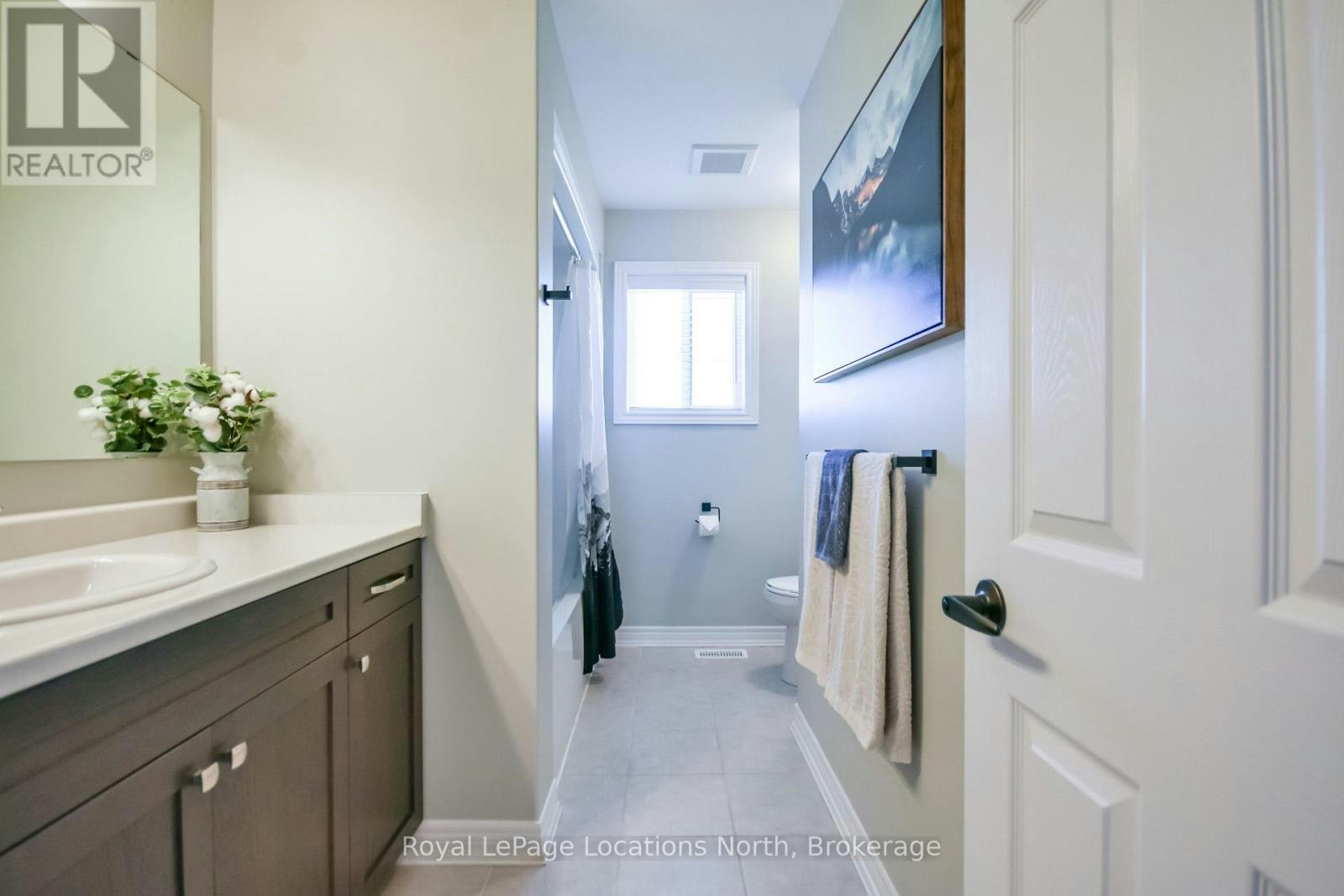 25 Maidens Crescent, Collingwood, ON, L9Y 3B7 - 11