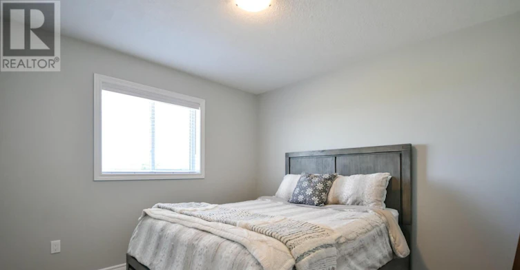 25 Maidens Crescent, Collingwood, ON, L9Y 3B7 - 10