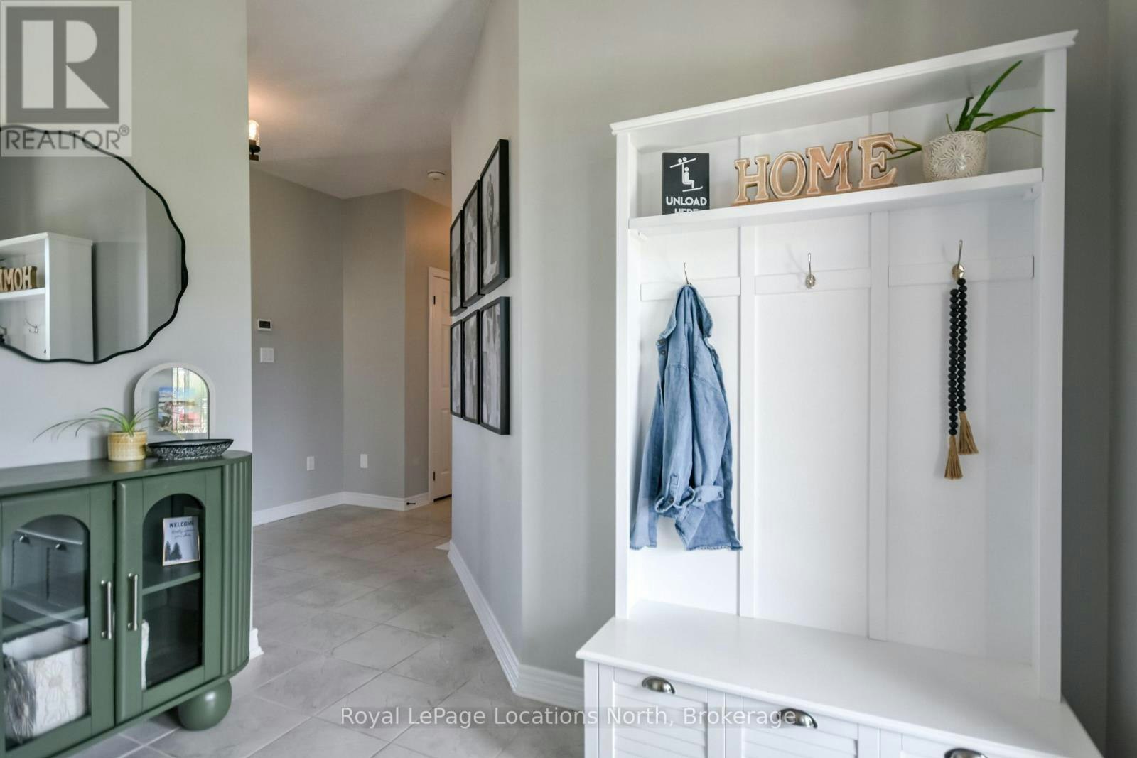 25 Maidens Crescent, Collingwood, ON, L9Y 3B7 - 2