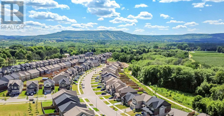 25 Maidens Crescent, Collingwood, ON, L9Y 3B7 - 17