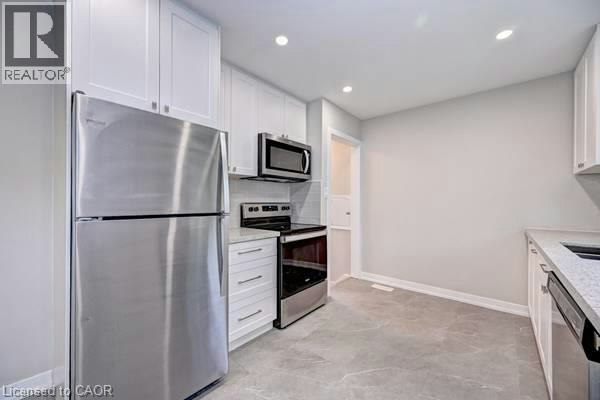 110 Conway Drive, Kitchener, ON, N2A 2C5 - 10
