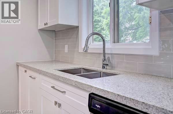 110 Conway Drive, Kitchener, ON, N2A 2C5 - 12