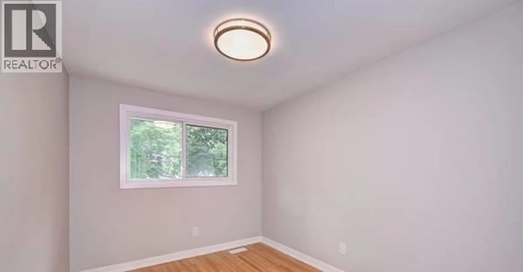 110 Conway Drive, Kitchener, ON, N2A 2C5 - 28