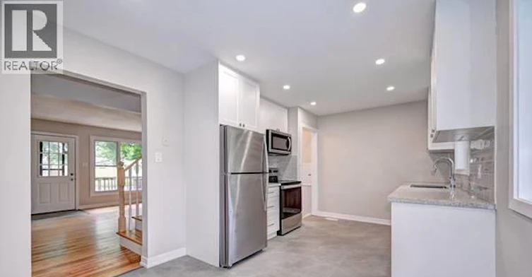 110 Conway Drive, Kitchener, ON, N2A 2C5 - 8