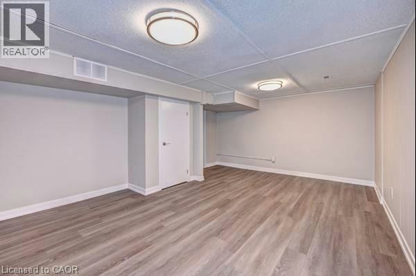 110 Conway Drive, Kitchener, ON, N2A 2C5 - 16