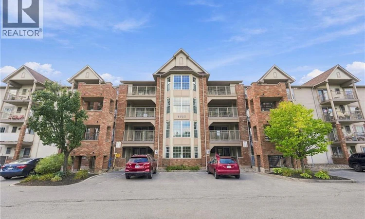 310-4025 Kilmer Drive