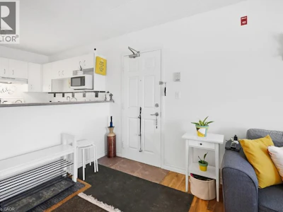 310-4025 Kilmer Drive - 4