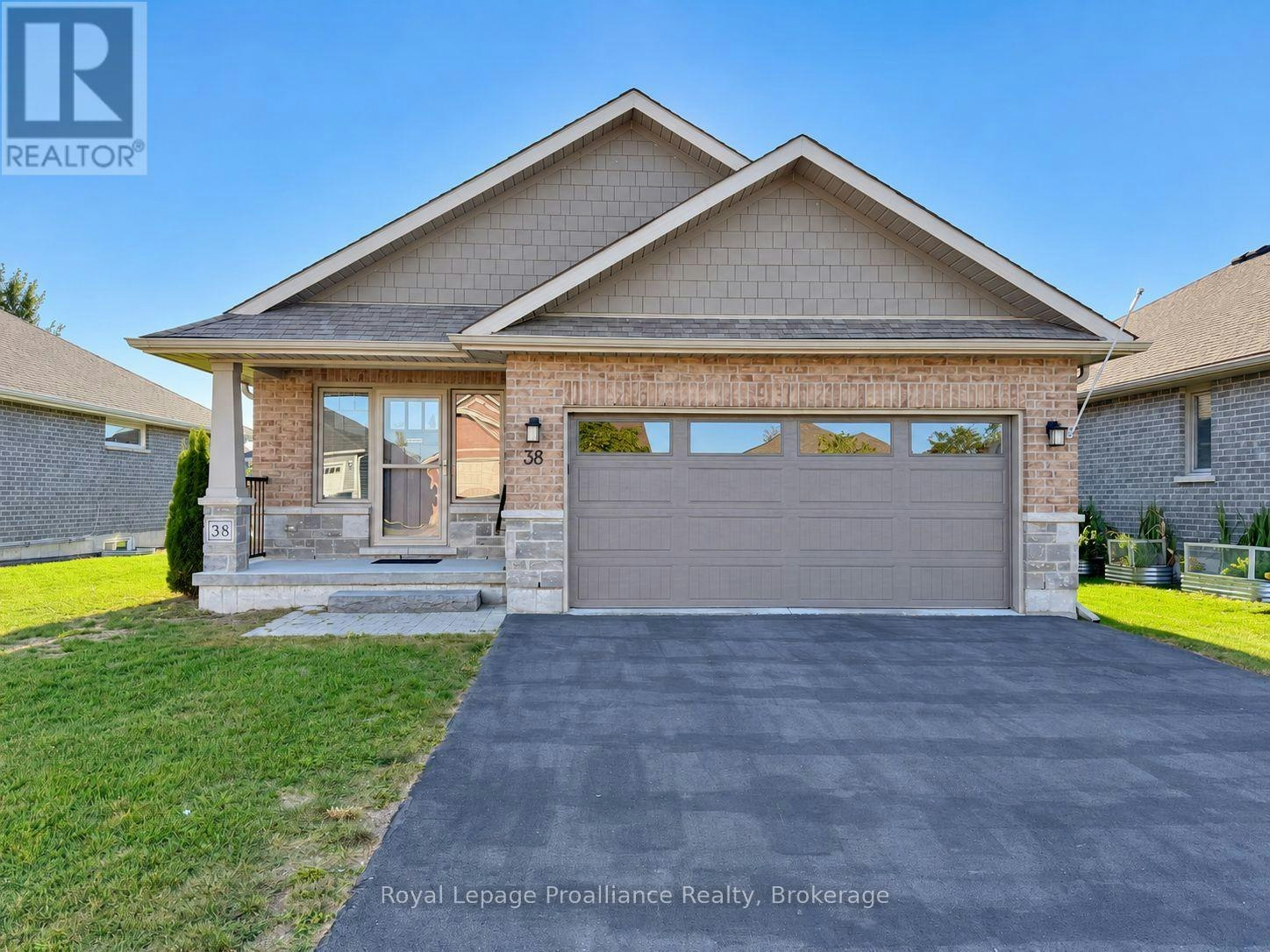 38 Mercedes Drive, Belleville, ON, K8N 0B7