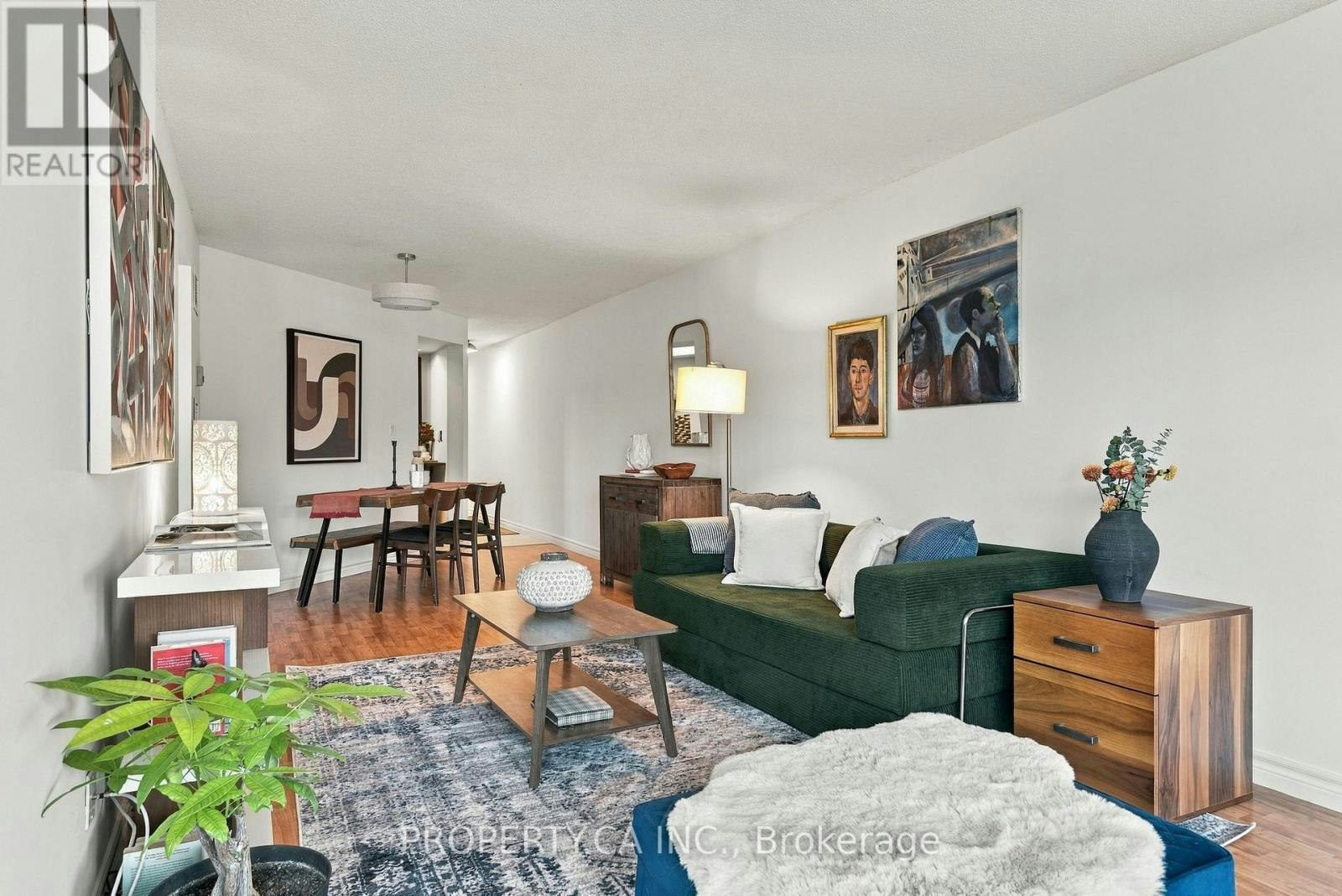 625-222 The Esplanade Avenue, Toronto, ON, M5A 4M8