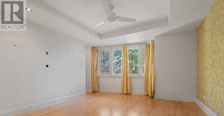 137 Old Orchard Grove, Toronto, ON, M5M 2E1 - 29