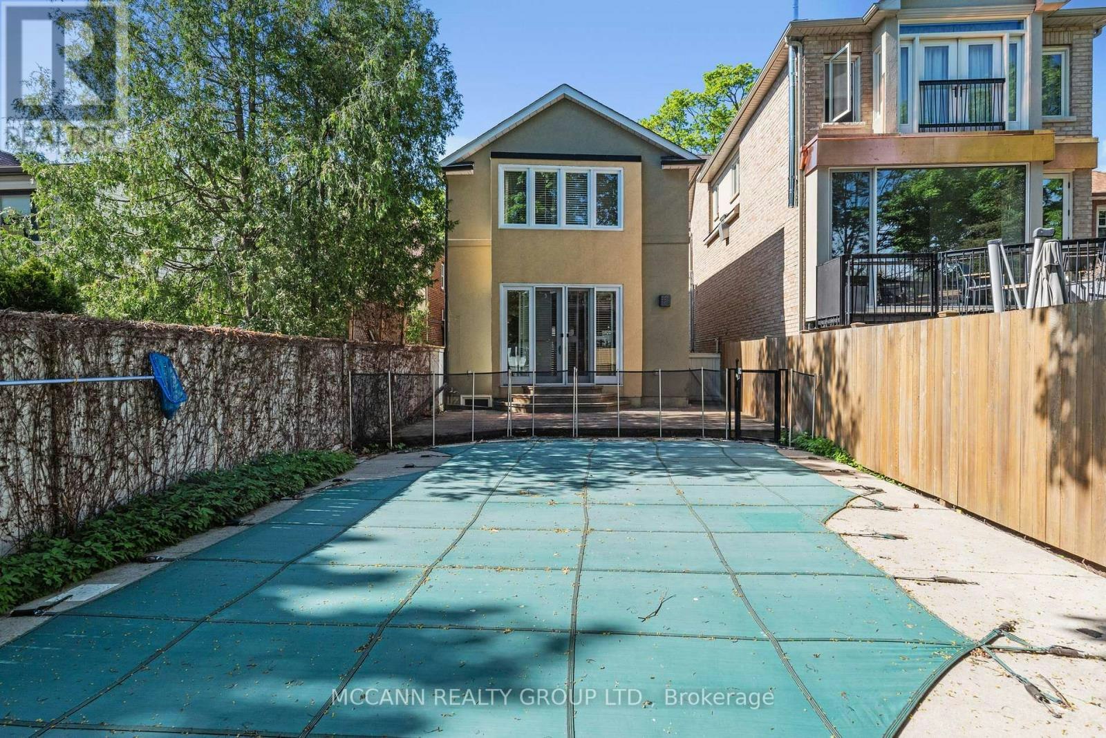 137 Old Orchard Grove, Toronto, ON, M5M 2E1 - 2