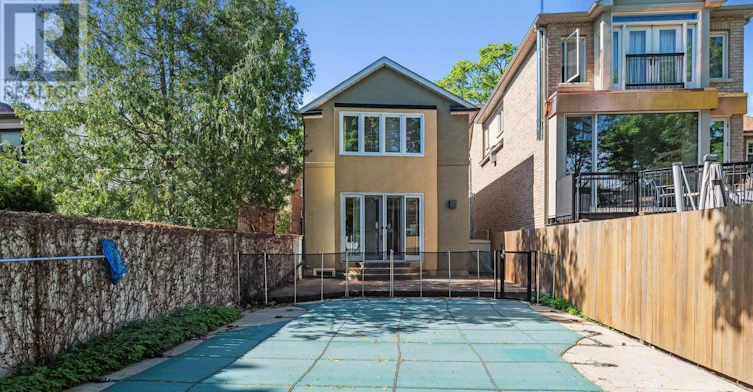 137 Old Orchard Grove, Toronto, ON, M5M 2E1 - 2