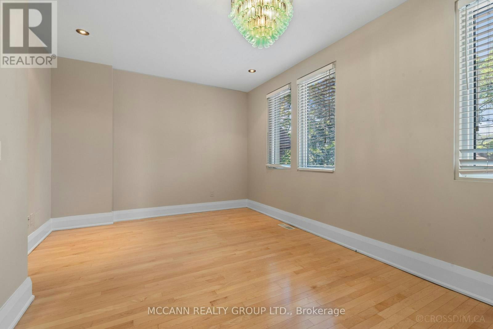 137 Old Orchard Grove, Toronto, ON, M5M 2E1 - 26