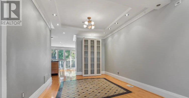 137 Old Orchard Grove, Toronto, ON, M5M 2E1 - 13