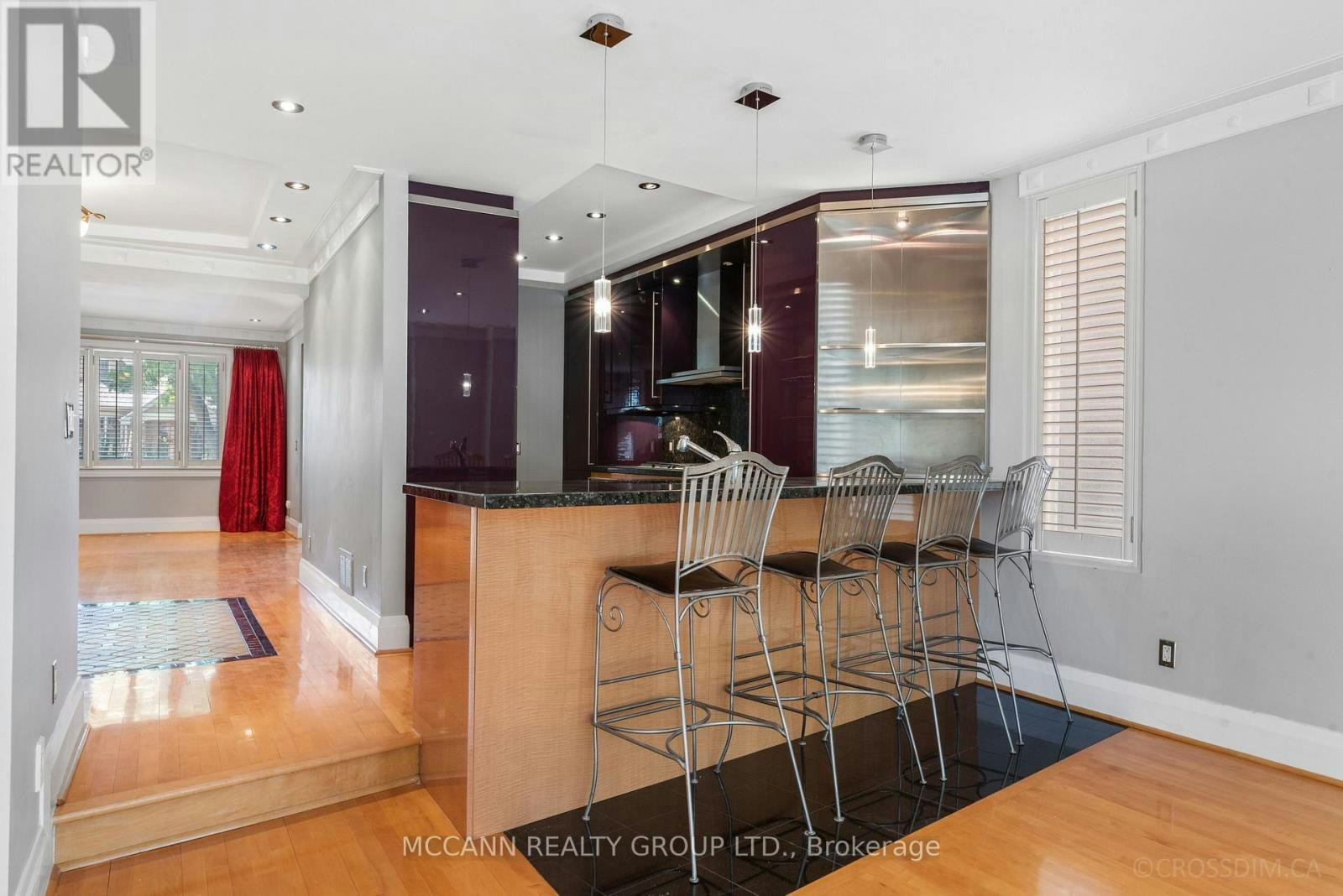 137 Old Orchard Grove, Toronto, ON, M5M 2E1 - 19