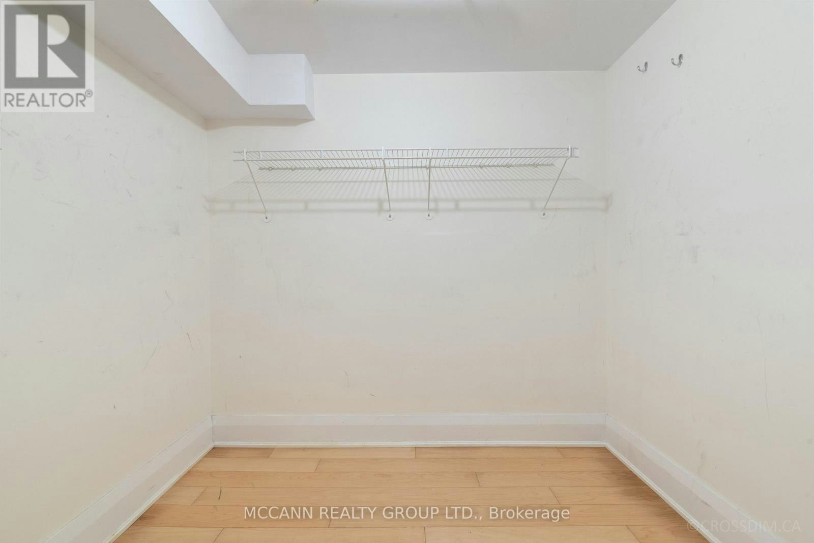 137 Old Orchard Grove, Toronto, ON, M5M 2E1 - 39
