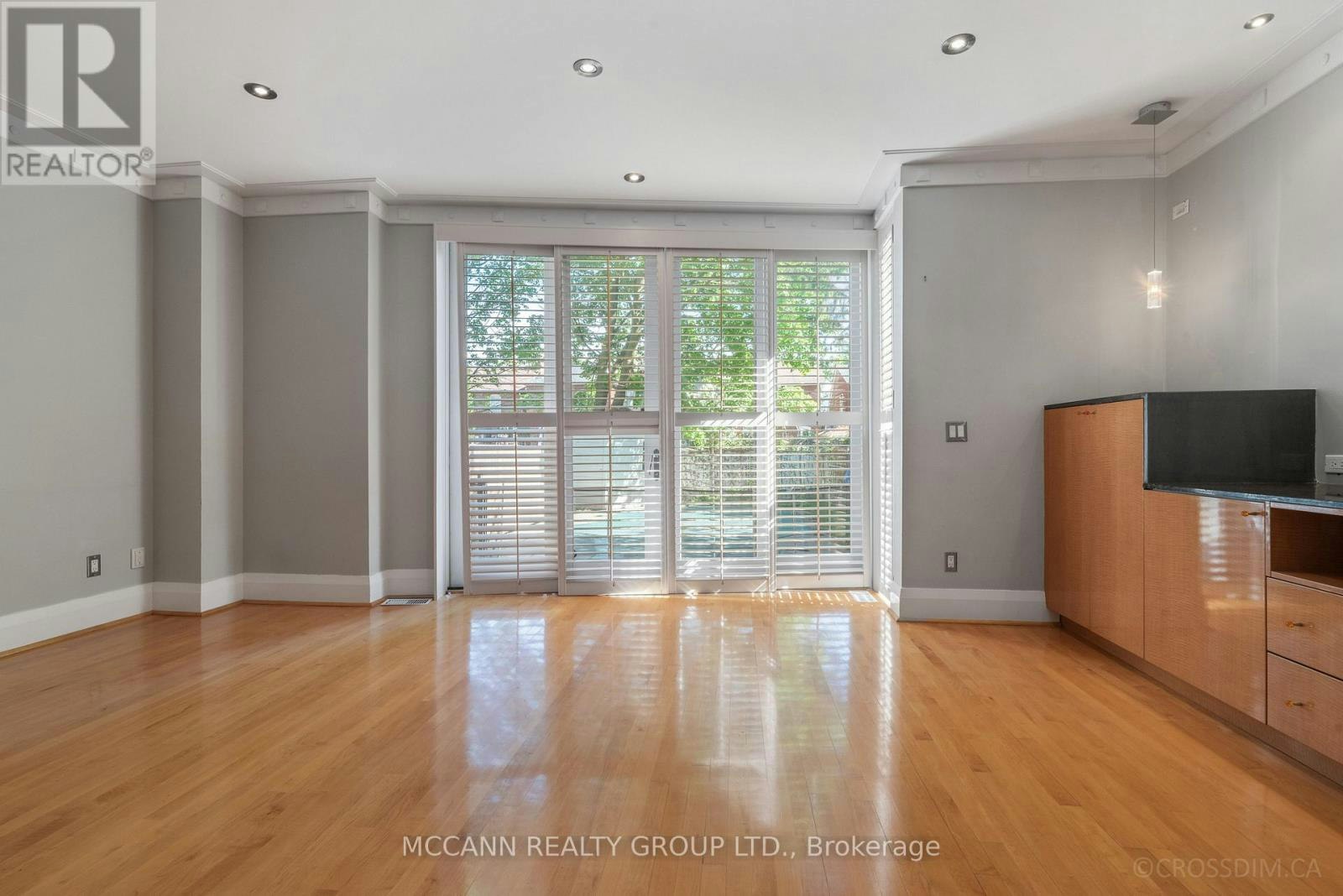 137 Old Orchard Grove, Toronto, ON, M5M 2E1 - 20