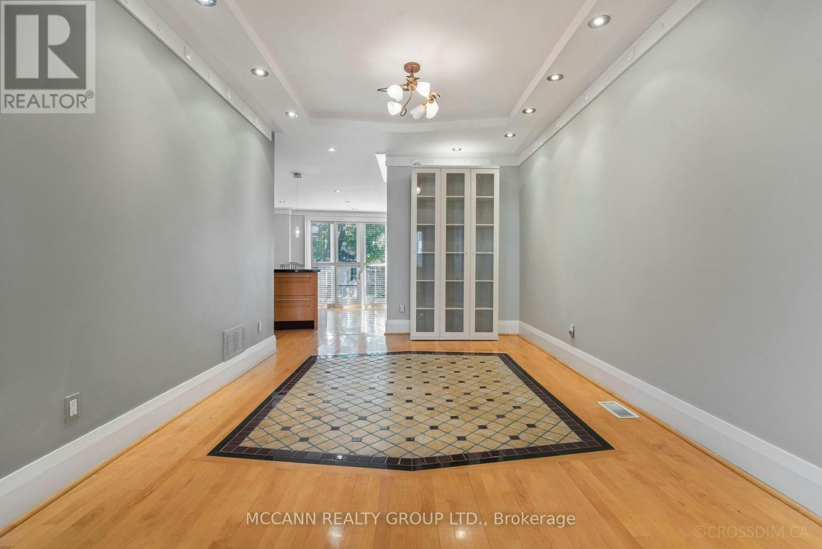137 Old Orchard Grove, Toronto, ON, M5M 2E1 - 14
