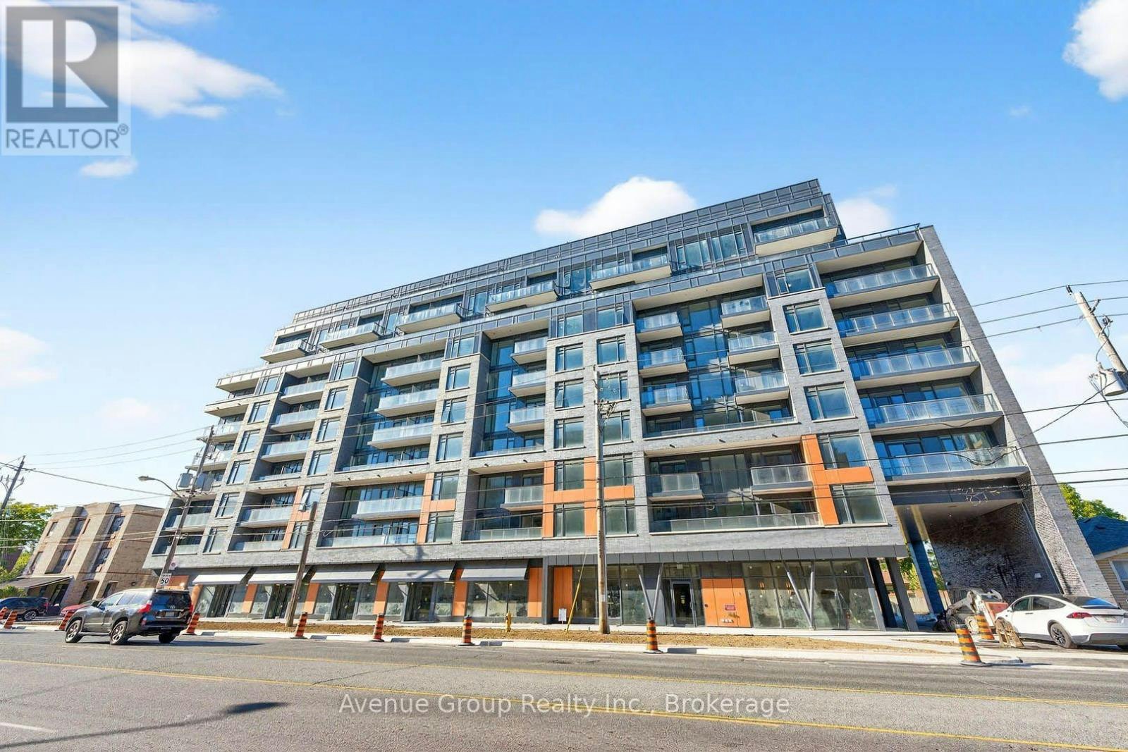 409-700 Sheppard Avenue W, Toronto, ON, M3H 0G5