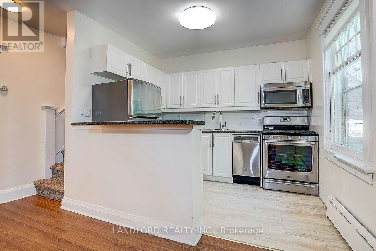 3-92 Neville Park Boulevard, Toronto, ON, M4E 3P8 - 3