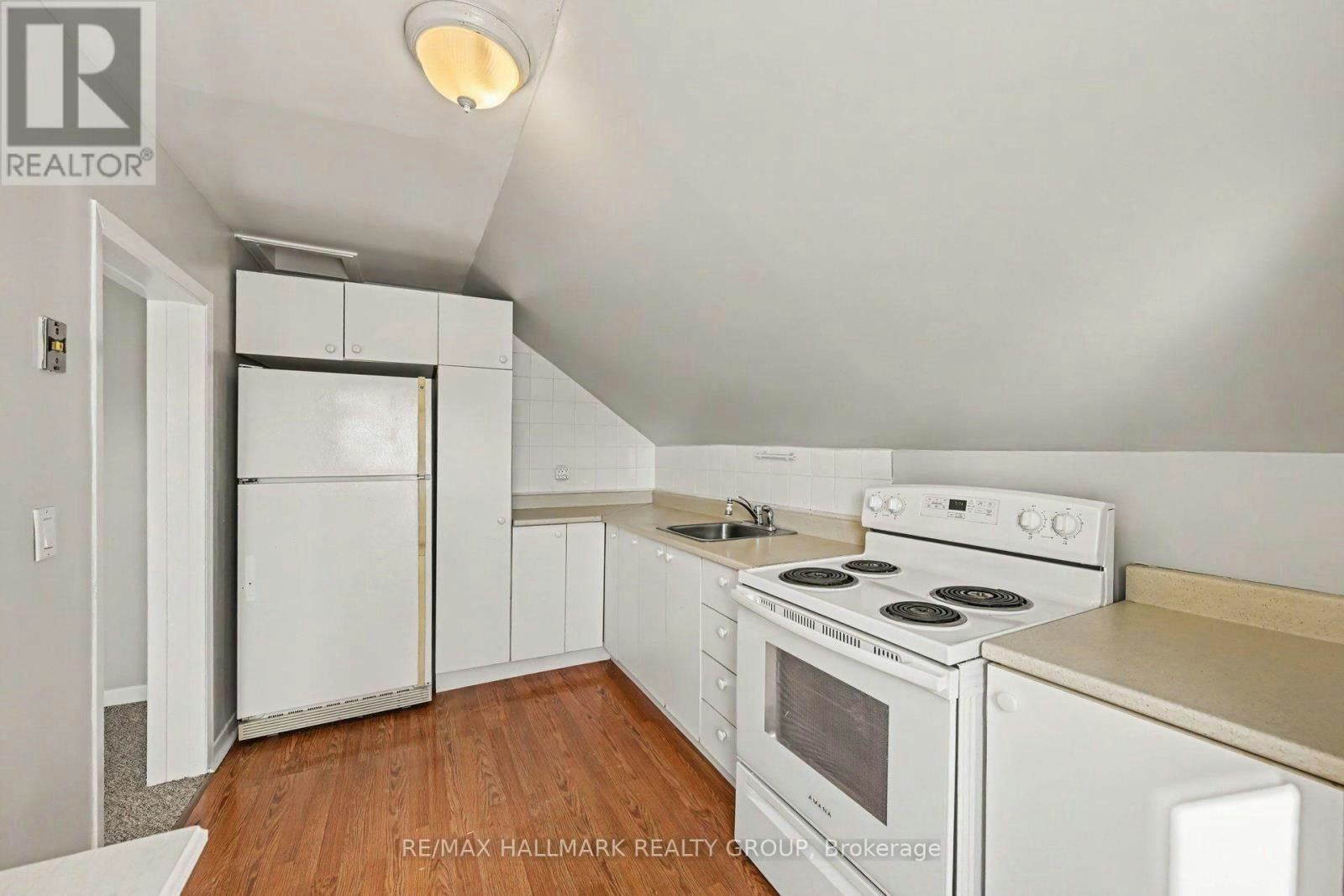 1-216 Bell Street, Arnprior, ON, K7S 1T3 - 6