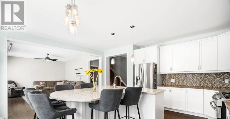 520 Brigatine Avenue, Ottawa, ON, K2S 0P9 - 11