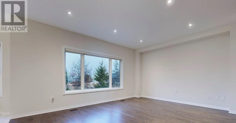 3705 Lakepoint Drive, Severn, ON, L3V 6H3 - 4