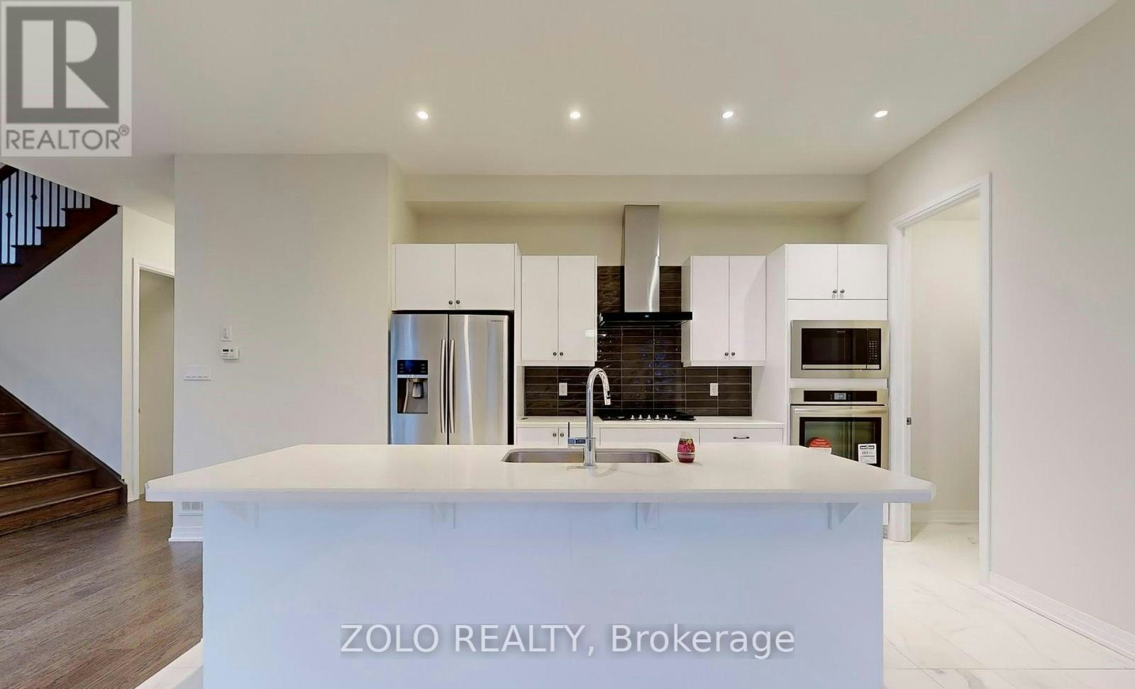 3705 Lakepoint Drive, Severn, ON, L3V 6H3 - 7