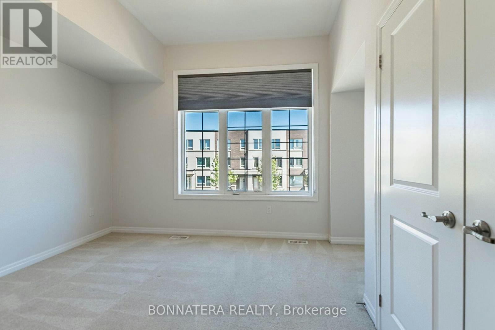 3136 Ernest Appelbe Boulevard, Oakville, ON, L6H 6M5 - 32