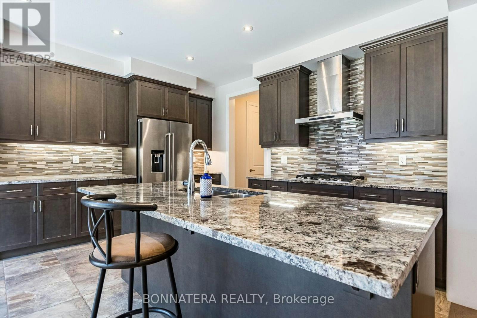 3136 Ernest Appelbe Boulevard, Oakville, ON, L6H 6M5 - 13