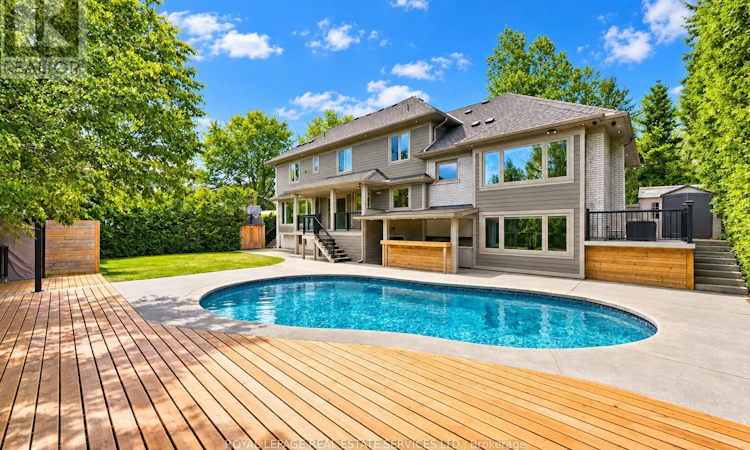 1601 Venetia Drive