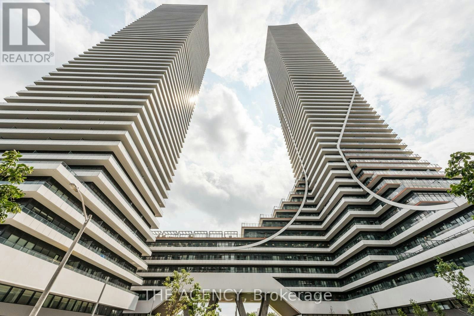 4208-20 Shore Breeze Drive, Toronto, ON, M8V 1A1