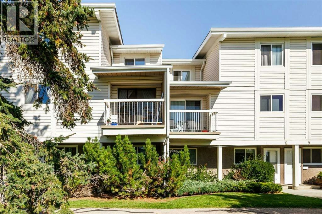 16-3015 51 Street SW, Calgary, AB, T3E 6N5
