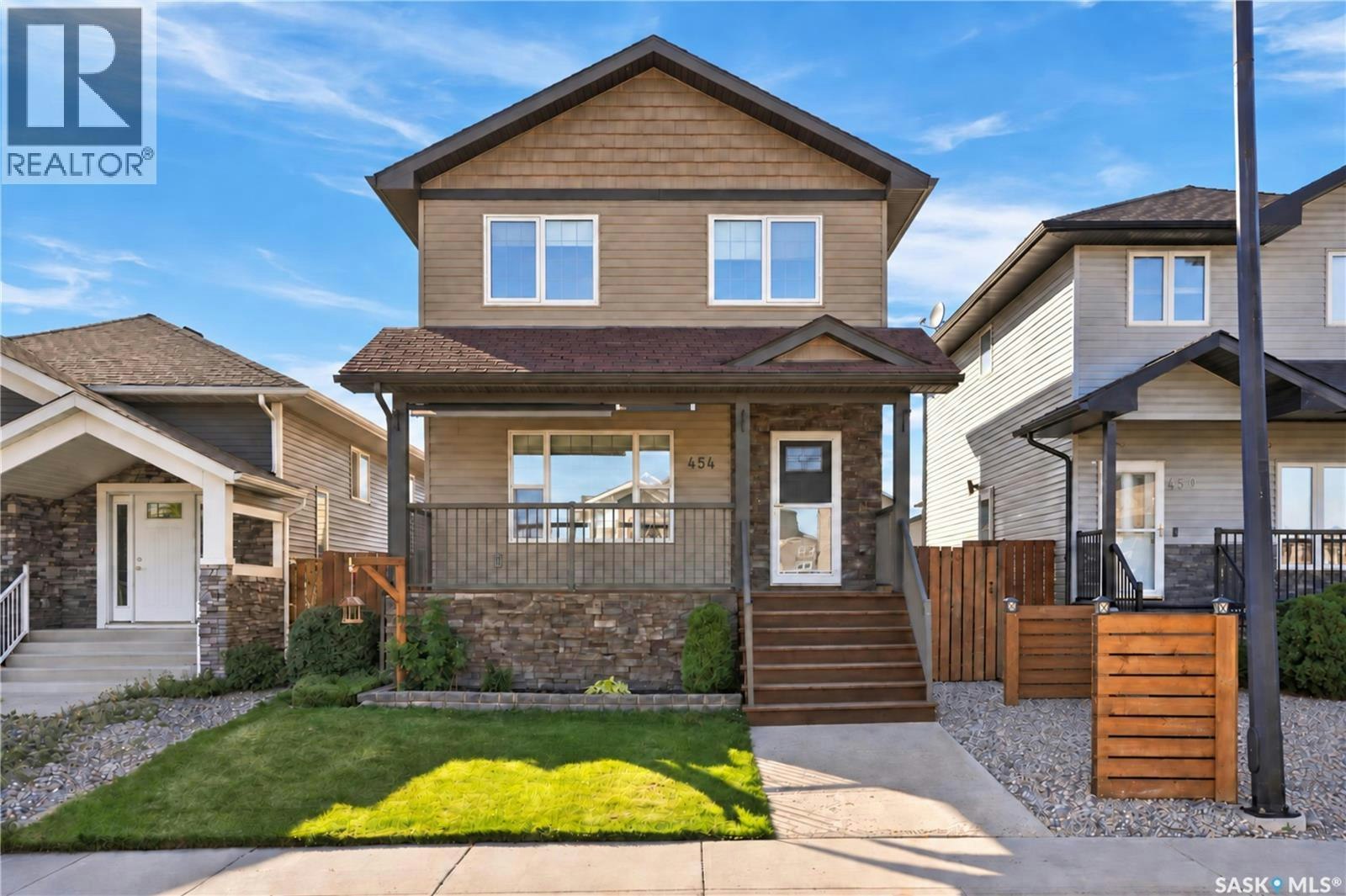 454 Geary Crescent, Saskatoon, SK, S7R 0E7