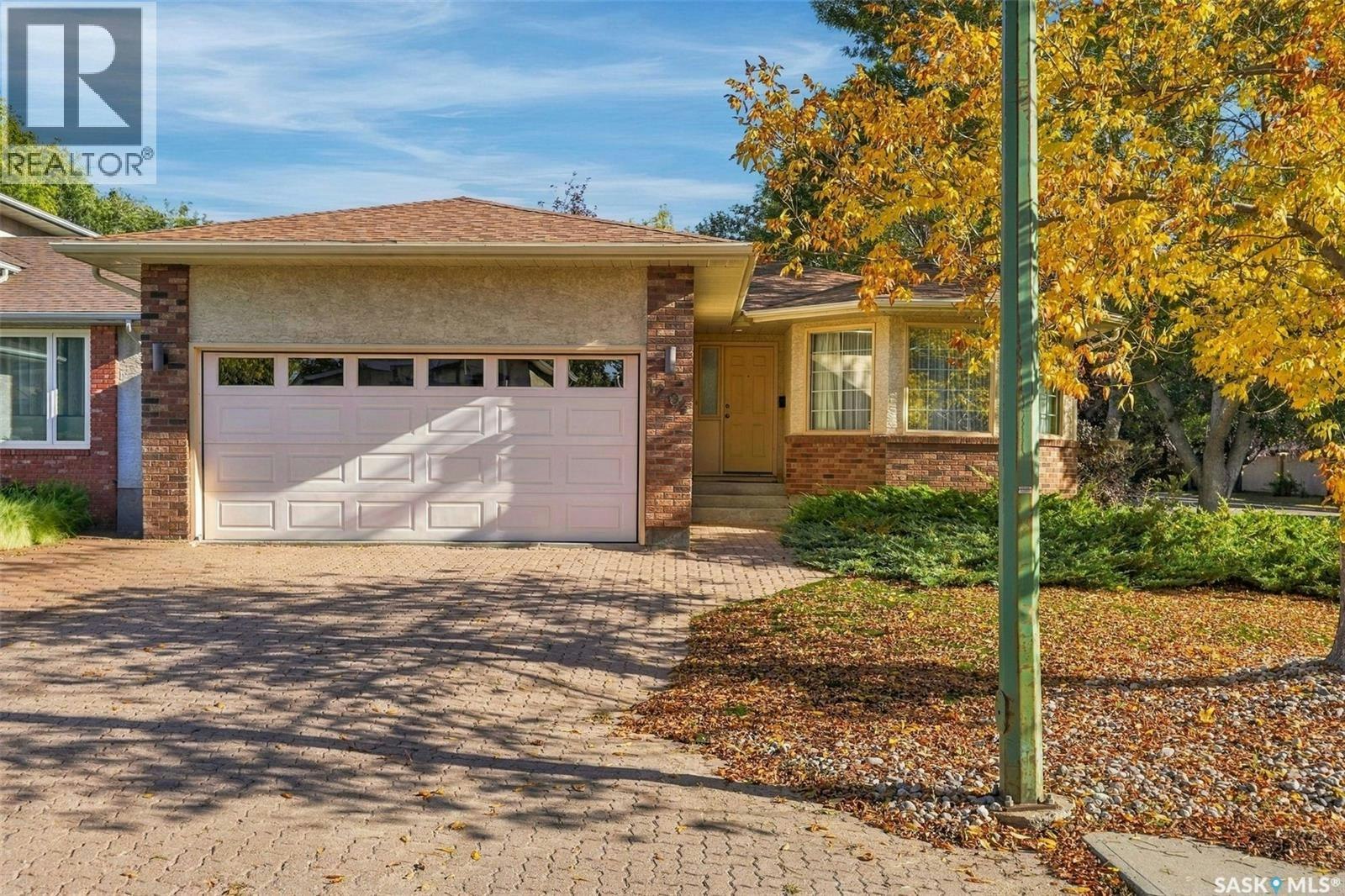 1204 Lapchuk Crescent N, Regina, SK, S4X 4K5